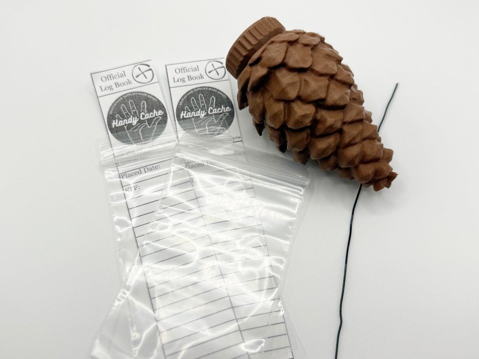 Pinecone Cache Container