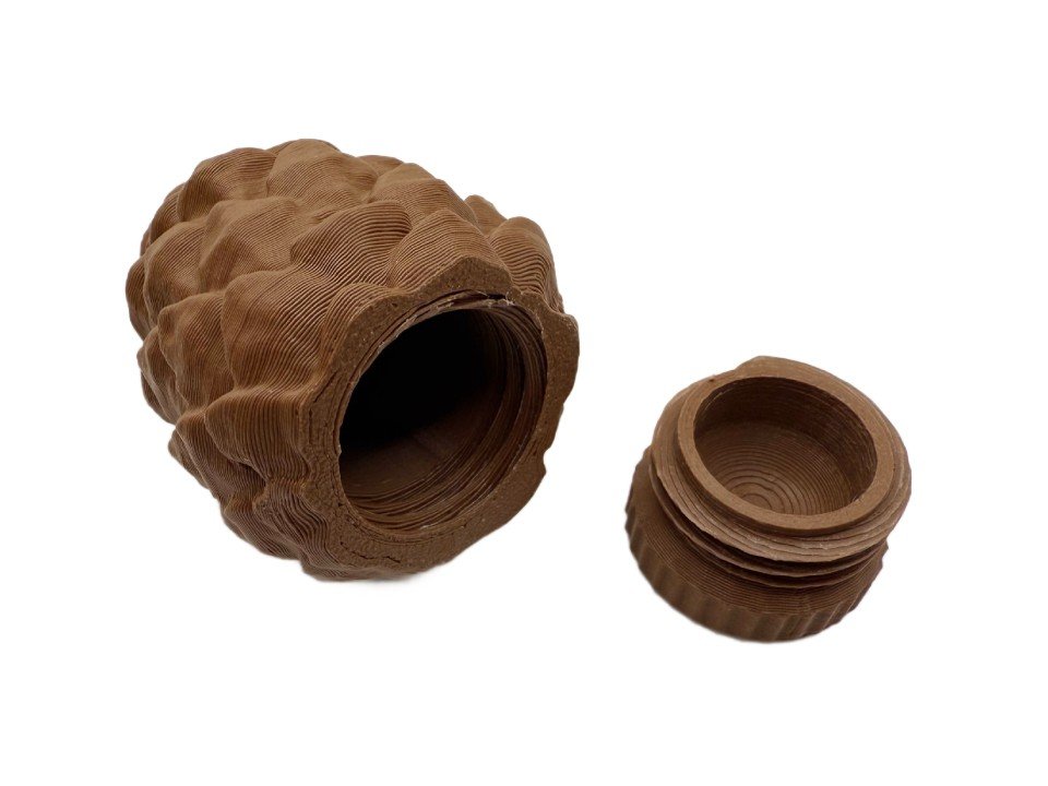 Pinecone Cache Container