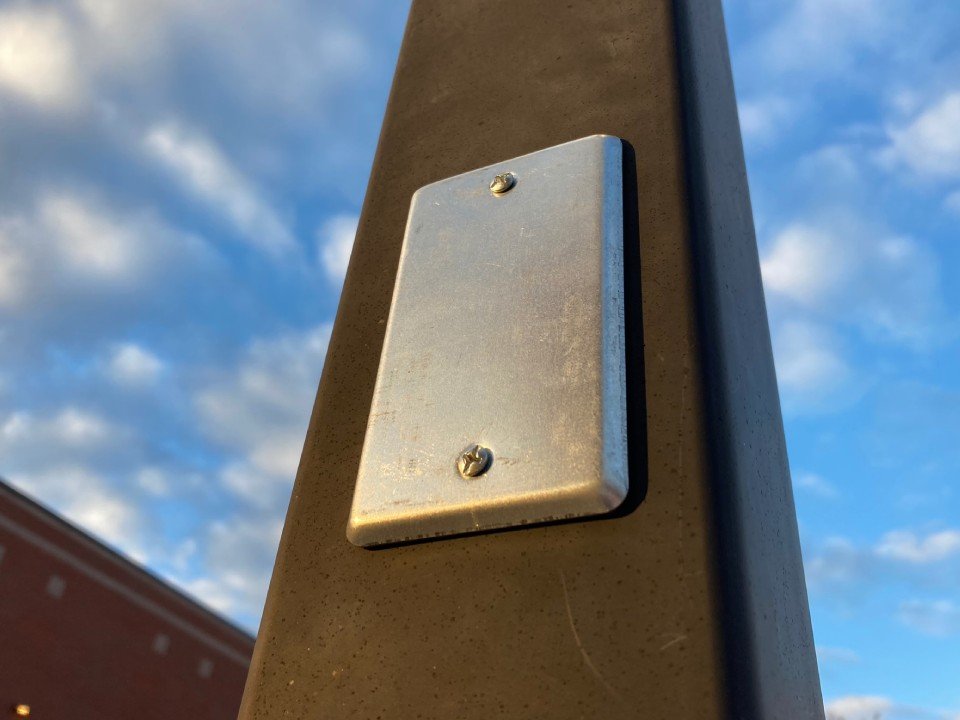 2 Magnetic Utility Plate Cache Containers